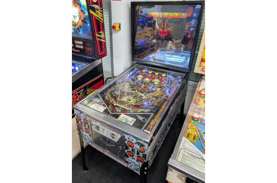 Flipper Bally Space Invaders